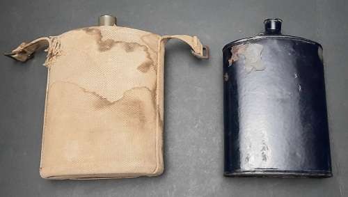 ** WW2 British & Indian Army Patt.37 Enamel Canteens (x2)[USED].**