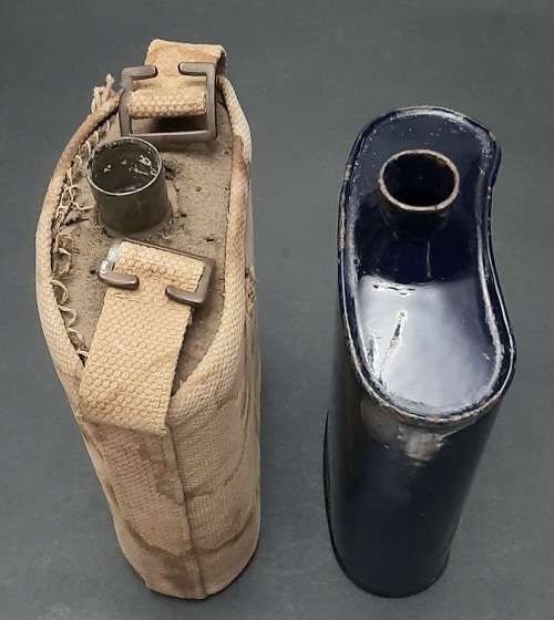 ** WW2 British & Indian Army Patt.37 Enamel Canteens (x2)[USED].**