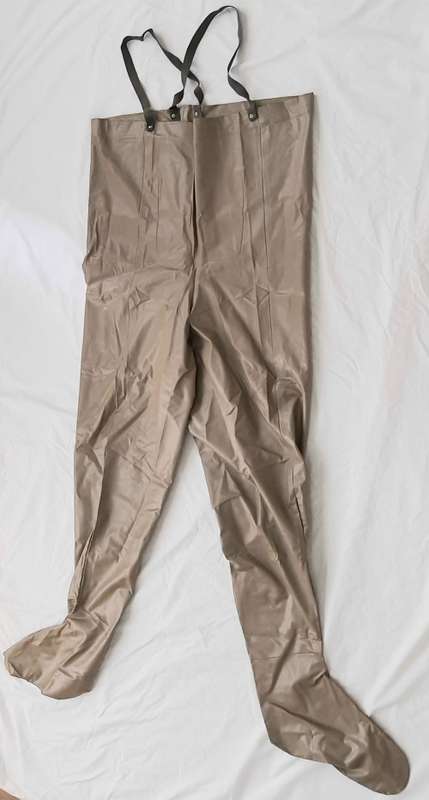 **Rhodesian Bush War: 1970s Private Purchase Troopie Rubber Waders(Medium).**
