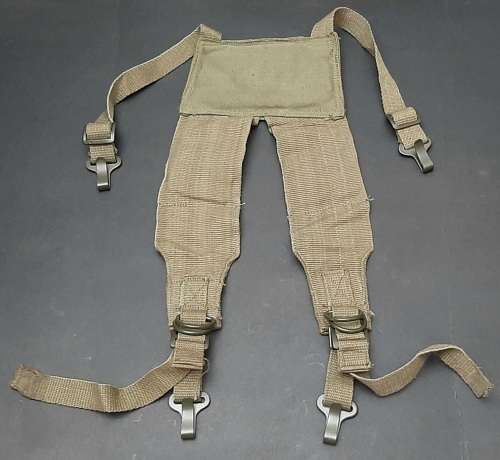 **Rhodesian Bush War: Patt.69 Unissued Green Webbing Yoke/ Suspender**