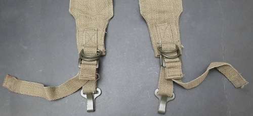 **Rhodesian Bush War: Patt.69 Unissued Green Webbing Yoke/ Suspender**