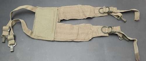 **Rhodesian Bush War: Patt.69 Unissued Green Webbing Yoke/ Suspender**