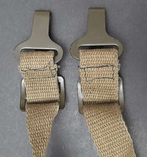 **Rhodesian Bush War: Patt.69 Unissued Green Webbing Yoke/ Suspender**