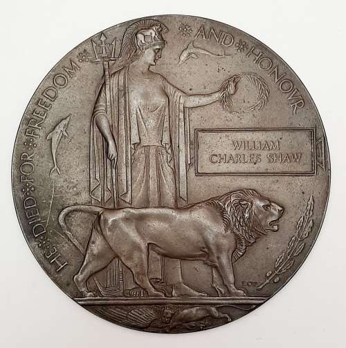 **WW1 British `Dead Man`s Penny` Bronze Memorial Plaque .**