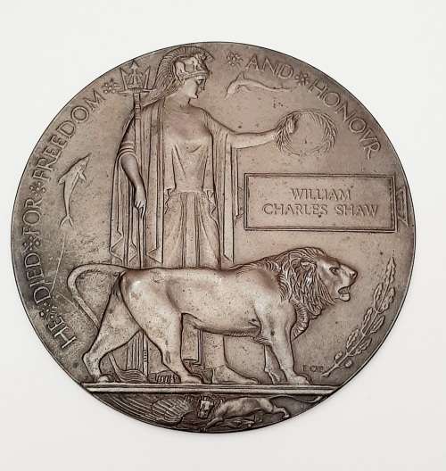 **WW1 British `Dead Man`s Penny` Bronze Memorial Plaque .**
