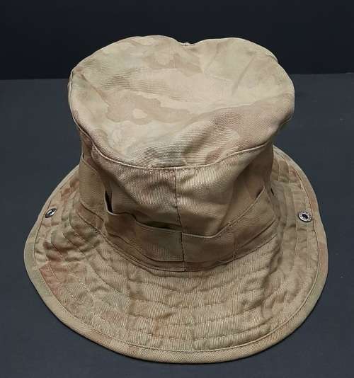 **Border War:  1970s South African Police (SAP) 2nd Pattern Camouflage Bush Hat (Size: 57).**