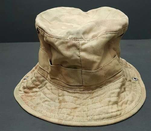 **Border War:  1970s South African Police (SAP) 2nd Pattern Camouflage Bush Hat (Size: 57).**