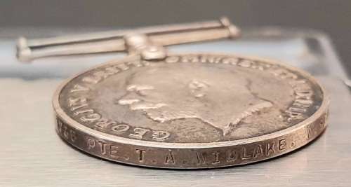 WW1 BWM & Victory Medal Pair with Accoutrements (Somerset Light Infantry)