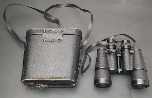 **Rhodesian Bush War Era : Private Purchase Yashica Binoculars w/ Case for Rhodesian Army.**