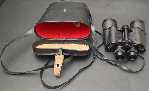 **Rhodesian Bush War Era : Private Purchase Yashica Binoculars w/ Case for Rhodesian Army.**