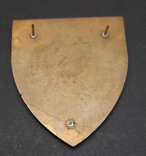 * Border War : 1970s SADF 1 Maintenance Unit Lucite Flash  (Two Pins).**