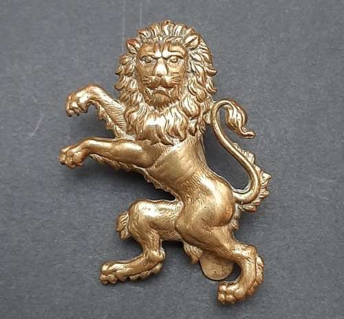 ** RARE: 1920s Kenya Defence Force Cap Badge & 5 x Tunic Buttons (Firmin, London).**