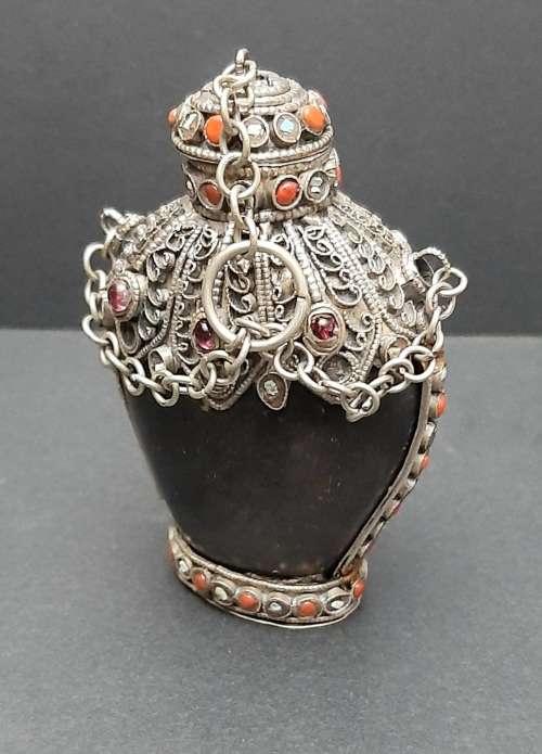 **STUNNING: Late 19th Century Sino-Tibetan Gemstone Inlaid .800 Silver & Horn Snuff Bottle **
