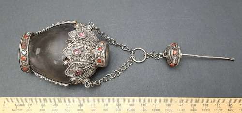 **STUNNING: Late 19th Century Sino-Tibetan Gemstone Inlaid .800 Silver & Horn Snuff Bottle **