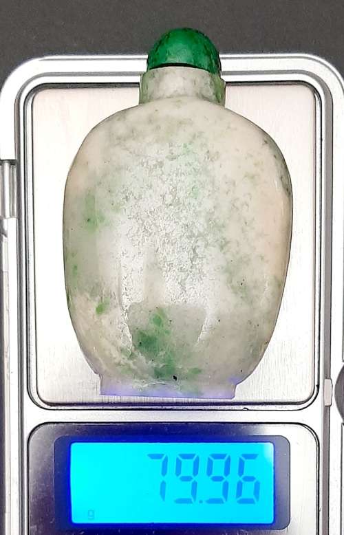 Early 20th Century Chinese `Moss-in-Snow` Jadeite Snuff Bottle with Spoon (7cm x 4cm)