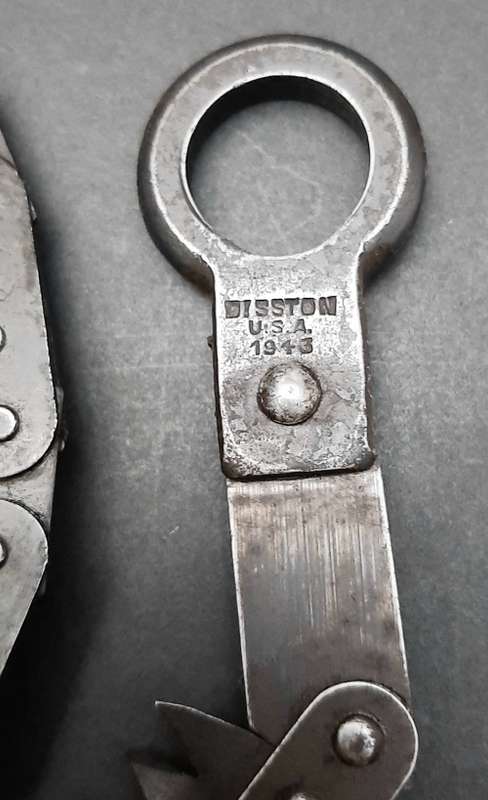 **RARE: 1942/43 Union Defence Force Chain-link Folding Saw w/ Tools & Pouch(Lend-Lease).**