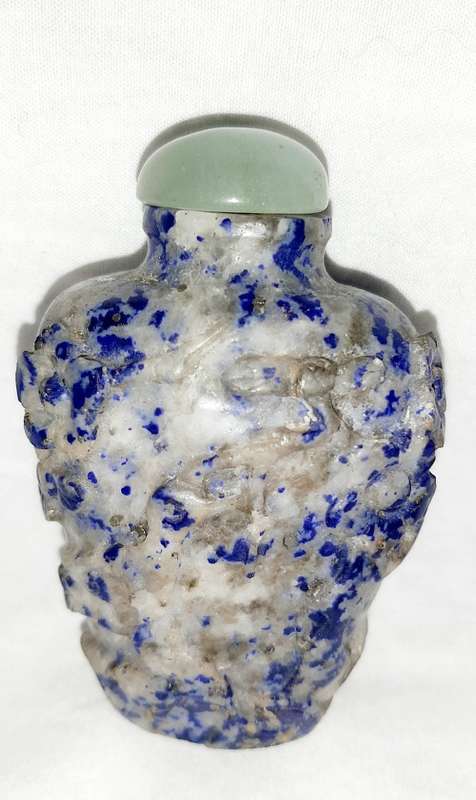 ** STUNNING- Chinese Carved Blue Corundum Semi-Precious Stone Snuff Bottle w/ Spoon (8cm).**