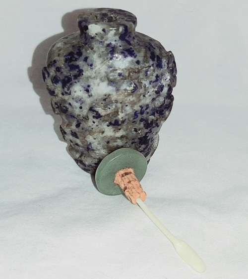 ** STUNNING- Chinese Carved Blue Corundum Semi-Precious Stone Snuff Bottle w/ Spoon (8cm).**