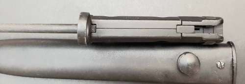 **Rhodesia/ Nyasaland: L1A3 FN FAL Knife Bayonet w/ Scabbard (1958/9).**