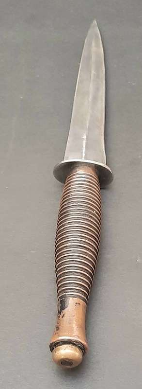 Border War: Early SADF Special Forces/Recce Fairbairn-Sykes Knife with Sheath