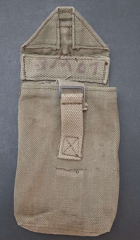 **Rhodesian Bush War: Patt.69 Rhodesian Army FN FAL Ammo Pouch (Inscribed).**