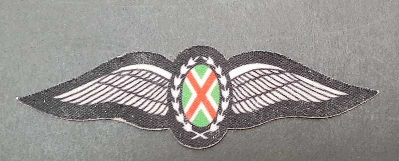 **Border War : 1980s SAAF Commando Pilot`s Wings Screen-Printed Cloth (UNUSED).**