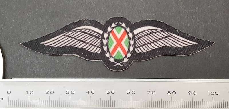 **Border War : 1980s SAAF Commando Pilot`s Wings Screen-Printed Cloth (UNUSED).**