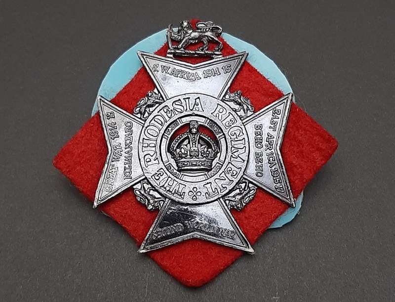 ** Rhodesian Bush War: 1970s Rhodesia Regiment Beret Badge w/ Stabilizer & Pin**