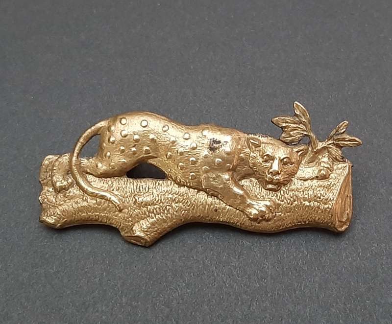 ** WW1/WW2 : First City Regiment Brass Collar Badge (Lugs Intact)**
