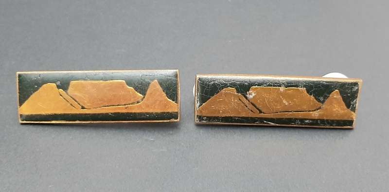 ** Border War 1980s: SADF Cape Command Bars x2 (All Pins).**