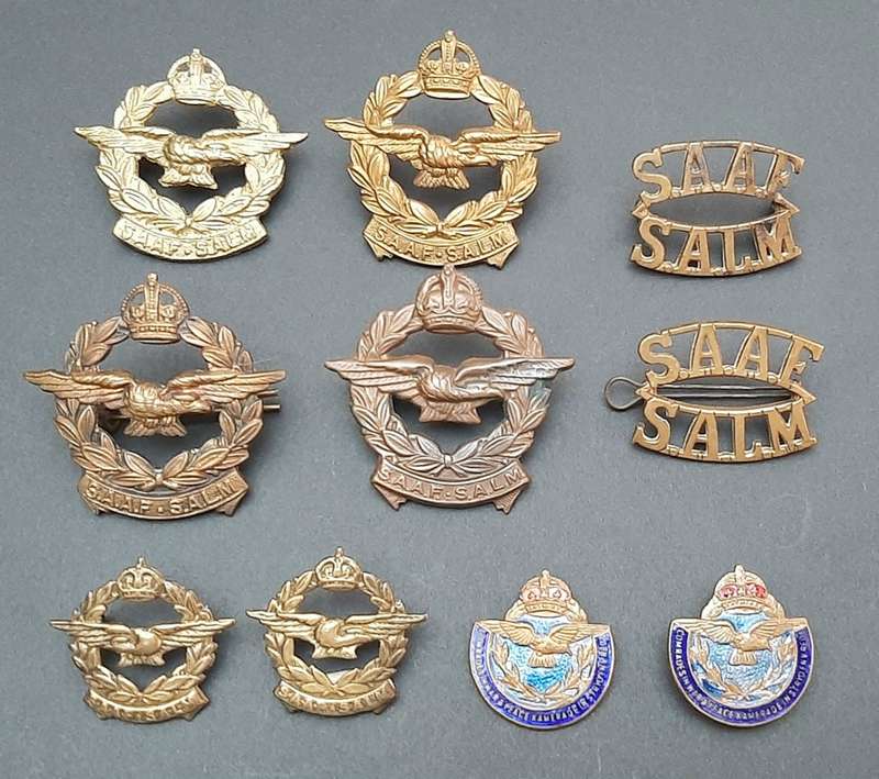 **Lot : WW2 SAAF Brass Insignia Assortment x10 Pcs  **