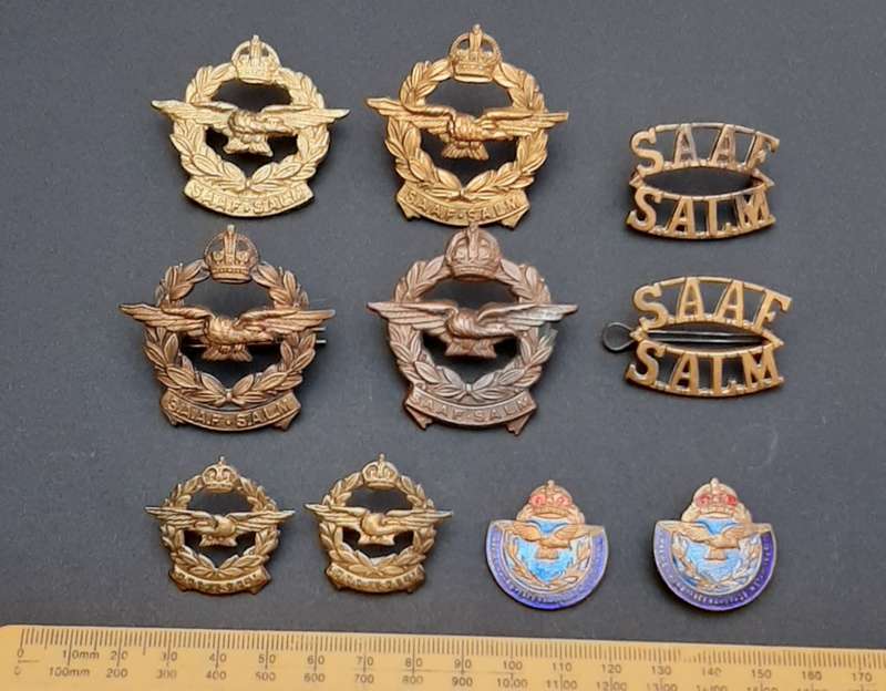 **Lot : WW2 SAAF Brass Insignia Assortment x10 Pcs  **