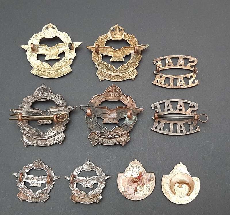 **Lot : WW2 SAAF Brass Insignia Assortment x10 Pcs  **