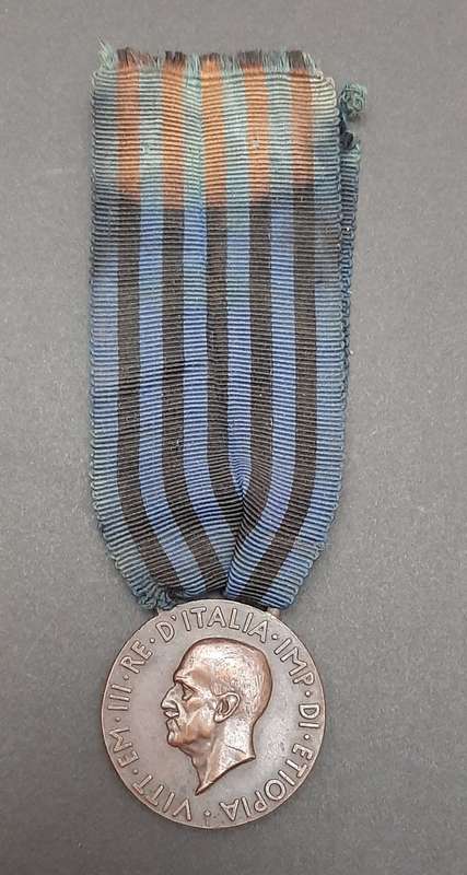 ** 1936 Italian Fascist:  Africa Orientale Medal w/ Ribbon.**