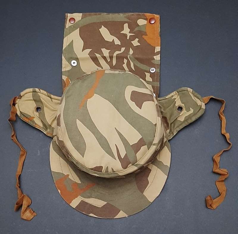 **RARE: 1980s Bophuthatswana Police `Reed Pattern` Cap w/ Embroidered Badge (Complete).**