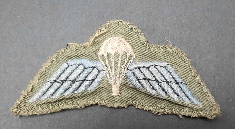 **Rhodesian Bush War: 1970s Rhodesian Light Infantry , 1st Type Parachute Wings Fielddress**