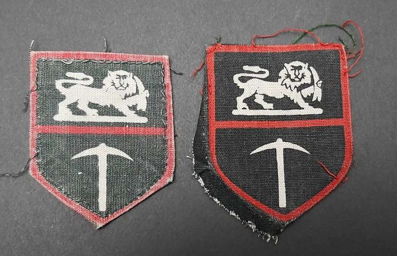 **Rhodesian Bush War: 1970s Rhodesian Army TYPE 2 Shoulder Flash Pair **