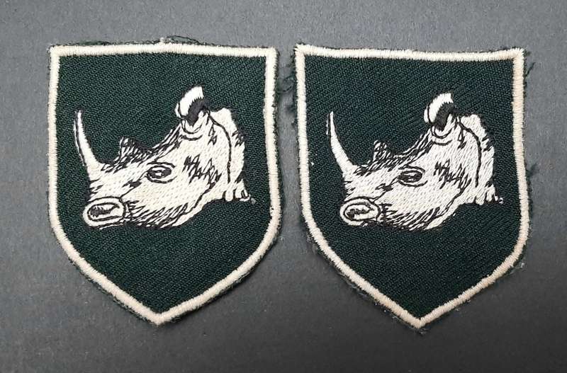 **Rhodesian Bush War: 1970s Rhodesian Army 2 Brigade Type I Shoulder Flash Pair**