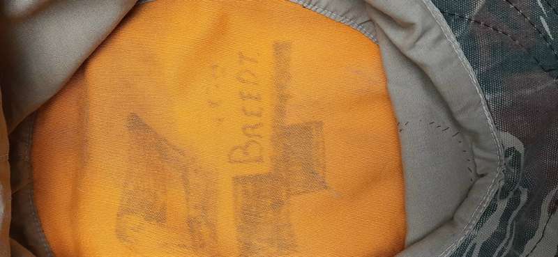 **Border War : 1980s SWAPOL/ Koevoet Camouflage Flap Cap (Size: 59).**