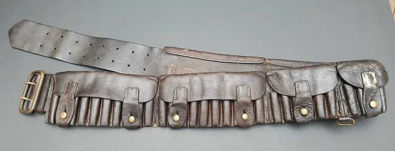 **Boer War: British Patt.1888 Leather. 303 Bandolier 6 xPocket **