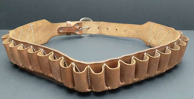 **Border War : 1980s S.A.P Leather 12 Gauge Shotgun Bandolier (LARGE).**
