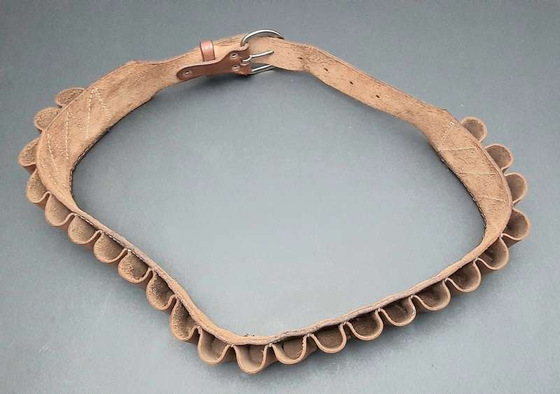 **Border War : 1980s S.A.P Leather 12 Gauge Shotgun Bandolier (LARGE).**