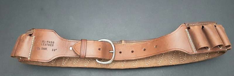 **Border War : 1980s S.A.P Leather 12 Gauge Shotgun Bandolier (LARGE).**