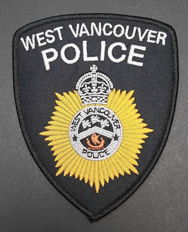 ** UNISSUED: West Vancouver Police Shoulder Flash x1 (Canada).**
