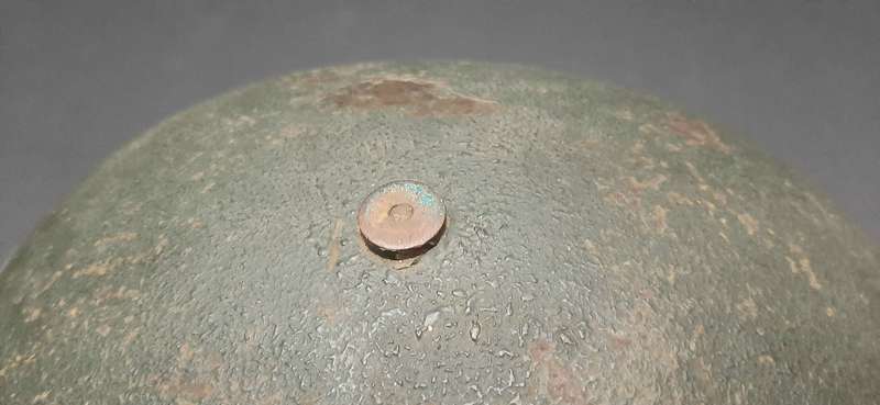**WW2 : Union Defence Force Green `Brodie` Pattern Steel Helmet (Jager-Rand 1940).**