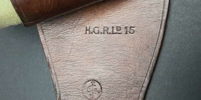 **WW1 UDF: Pattern 1903 - 5 Pocket .303 Leather Bandolier (H.G Ross Ltd. 1915).**