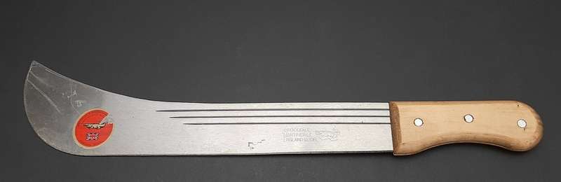 **20th Century: British Martindale Jungle Machete w/ Wooden Handle(Birmingham).**