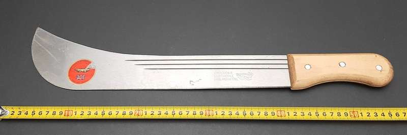 **20th Century: British Martindale Jungle Machete w/ Wooden Handle(Birmingham).**