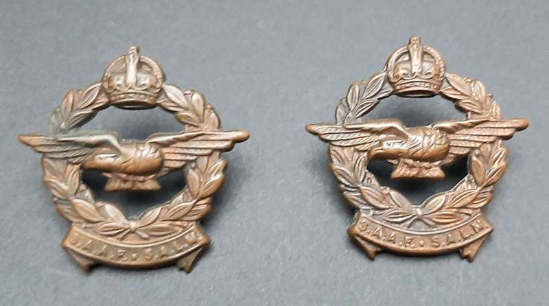 **WW2 SA Air Force Cap & Collar Badge Set x3 Pcs.**