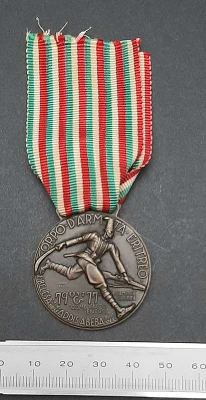 **RARE: 1936 Italian Fascist `Corpo d`Armata Eritreo` Medal w/ Ribbon.**